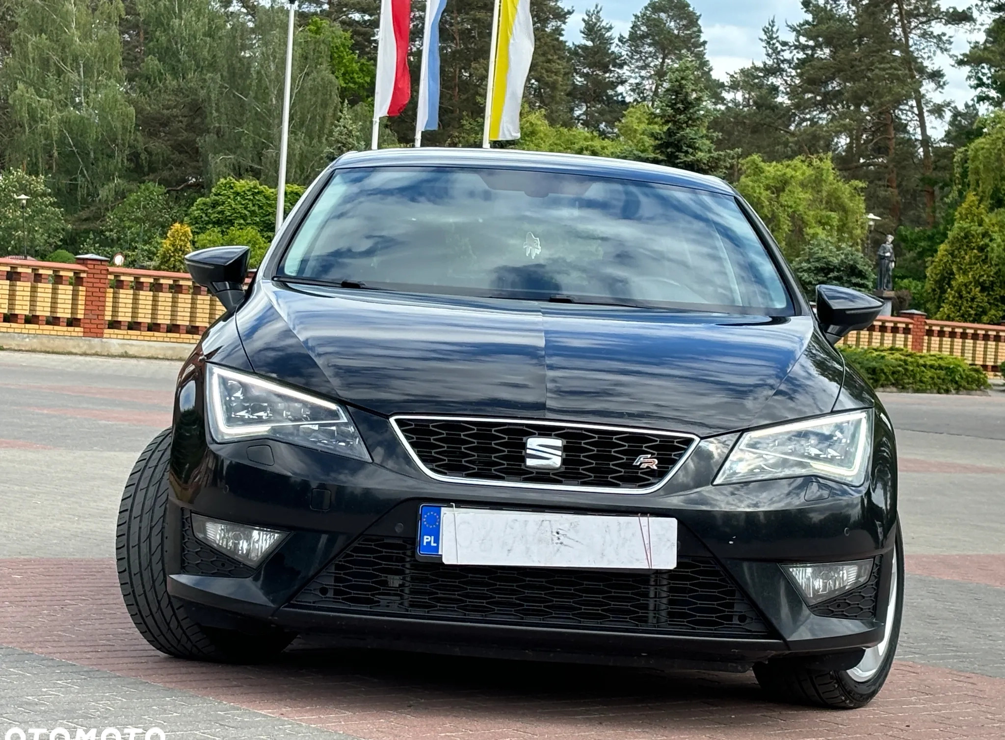 Seat Leon cena 42800 przebieg: 189000, rok produkcji 2015 z Ostrołęka małe 781